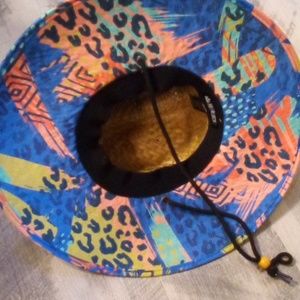 Hemlock Sun hat SeaWorld large brim wore once